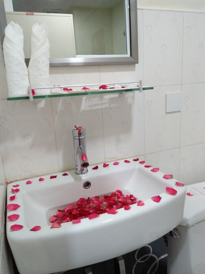 Hato Inn Yangon Ngoại thất bức ảnh
